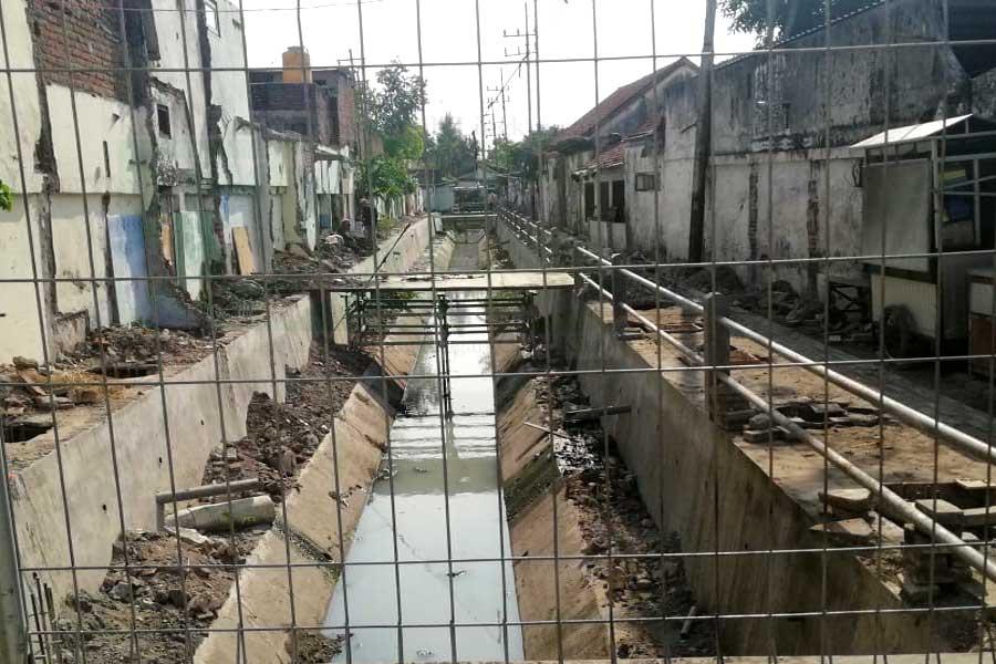 KJPL Dampingi Warga Korban Apartemen Gunawangsa Tidar